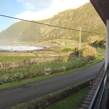 Cantinho Da Faja Prázdninový dům *